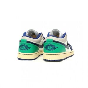 【AT12895】ナイキ エア ジョーダン 1 ロー 青緑オフホワイト バスケットボールシューズ | Air Jordan
