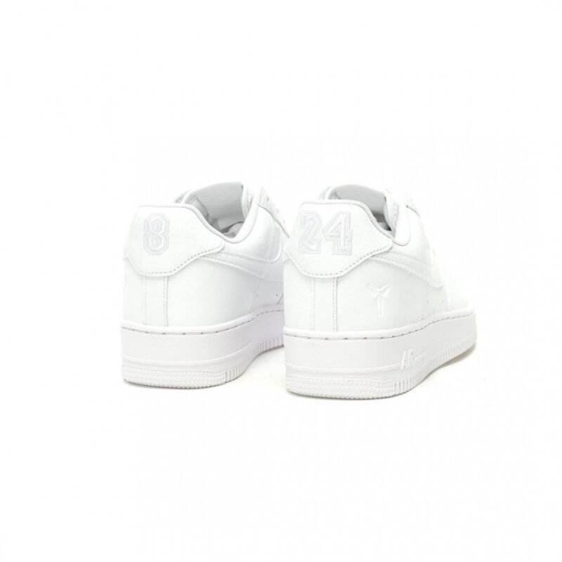 【AT12898】ナイキ Air Force 1 Low Forever Whiteバスケットボール スニーカー | Nike Kobe