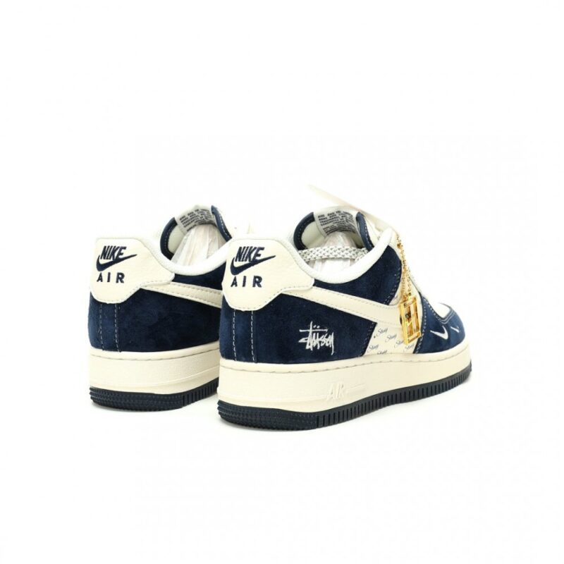 【AT12922】ナイキ x ステューシー Air Force 1 コラボスニーカー | Stussy x Nike