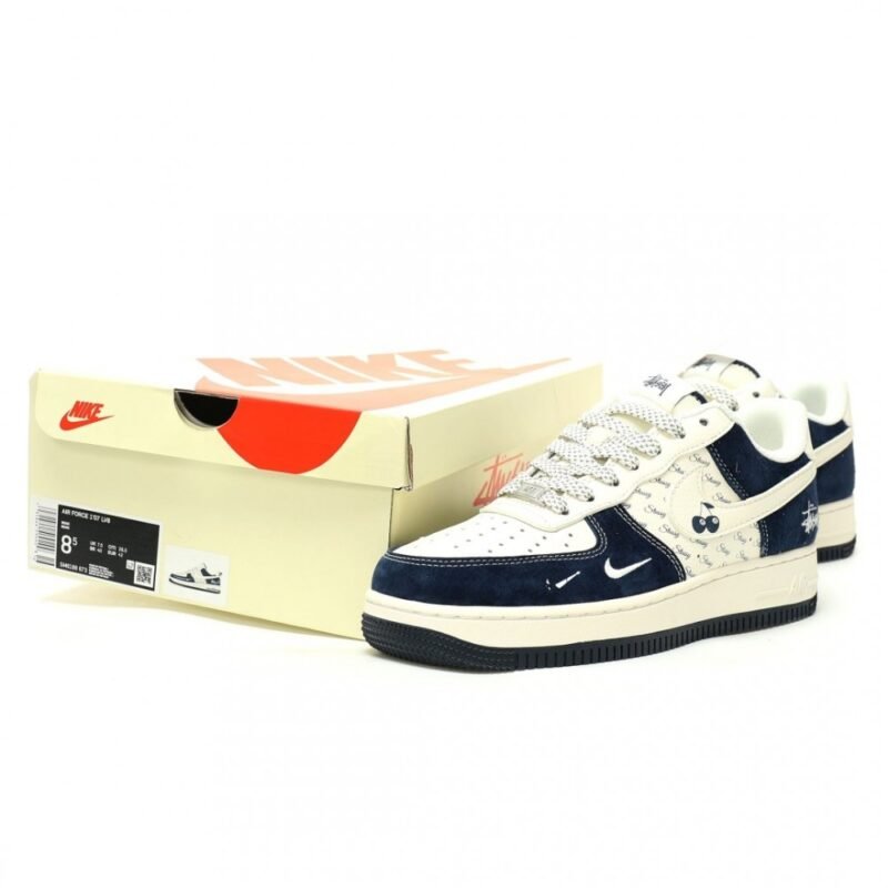 【AT12922】ナイキ x ステューシー Air Force 1 コラボスニーカー | Stussy x Nike
