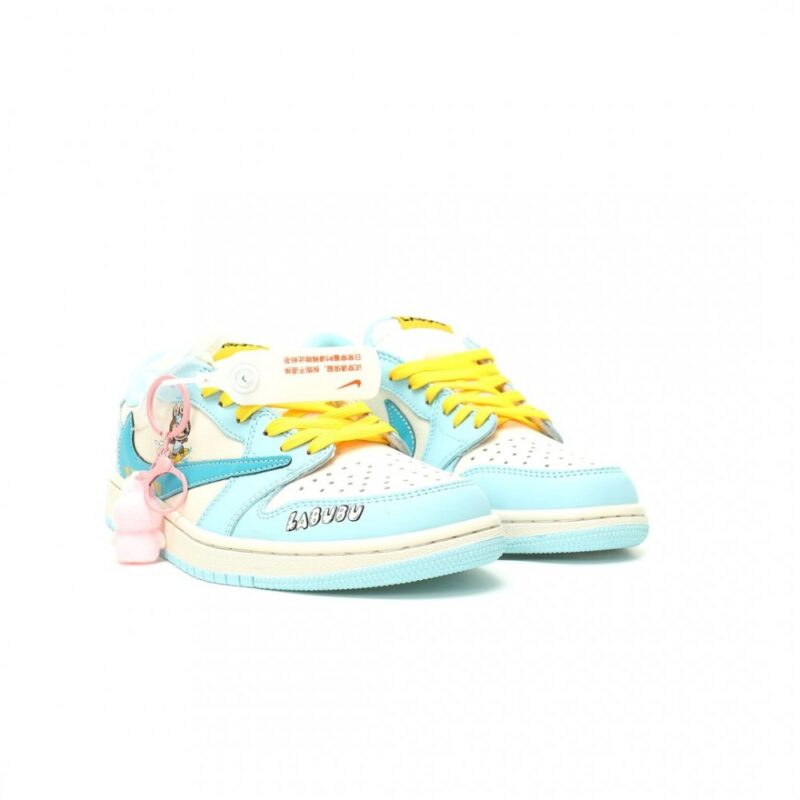 【AT12926】Nike(ナイキ)×LABUBUコラボAir Jordan 1 Low 機能性抜群スニーカー | Nike x Labubu