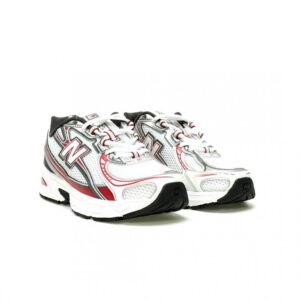 【AT12931】New Balance (ニューバランス) 740シリーズ: レトロな父スニーカーデザイン, 高品質素材と快適な履き心地 | New Balance