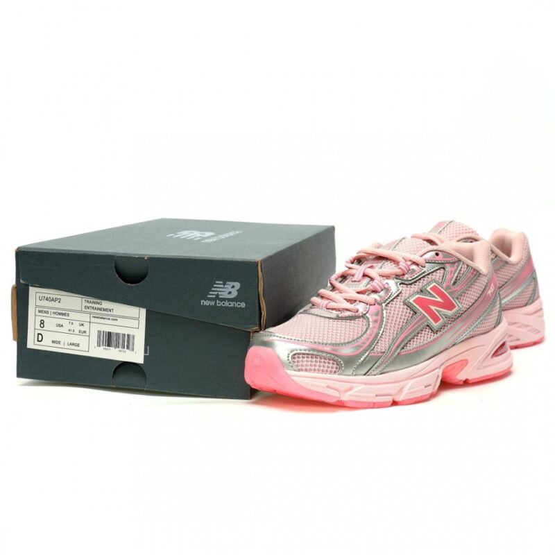 【AT12932】New Balance x Atmos Pink コラボ 740シリーズ ピンクランニングシューズ | New Balance