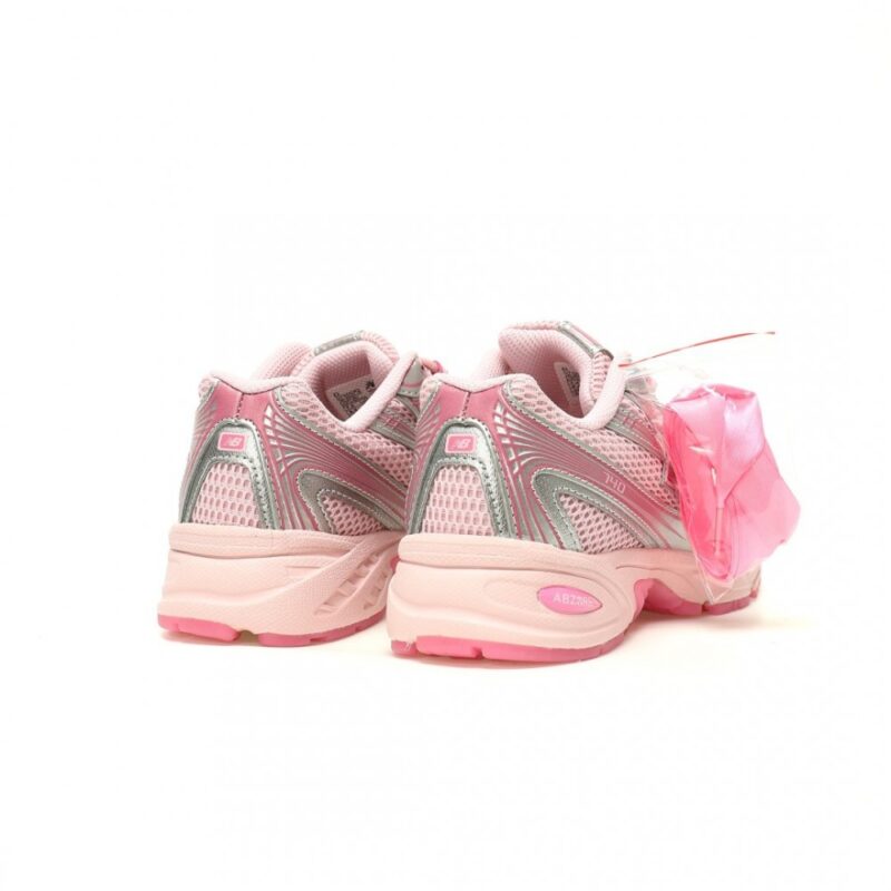 【AT12934】ニューバランス × アトモス ピンク 740ピンクバケーション スニーカー | New Balance