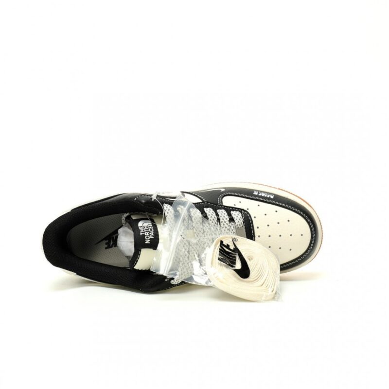 【AT12961】Nike × The North Face コラボ エアフォース1 スニーカー | TNF x Nike