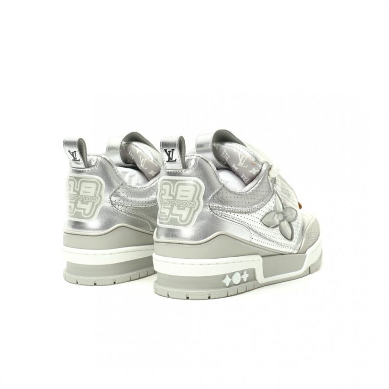 【AT12972】Louis Vuitton（ルイ・ヴィトン）のグラデーション花柄デザインスニーカー | Louis Vuitton Malletier