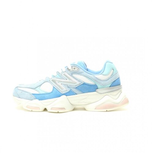 【AT12980】ニューバランス 9060 ダッドスニーカー 空色と白の配色 | New Balance
