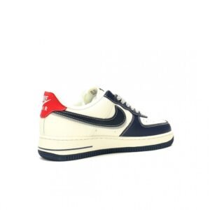 【AT12994】UNDEFEATED x Nike Air Force 1 コラボ スニーカー | Undefeated x Nike