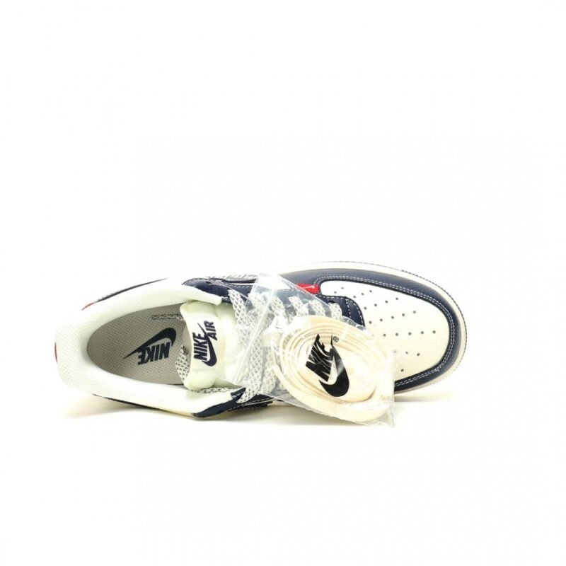 【AT12994】UNDEFEATED x Nike Air Force 1 コラボ スニーカー | Undefeated x Nike