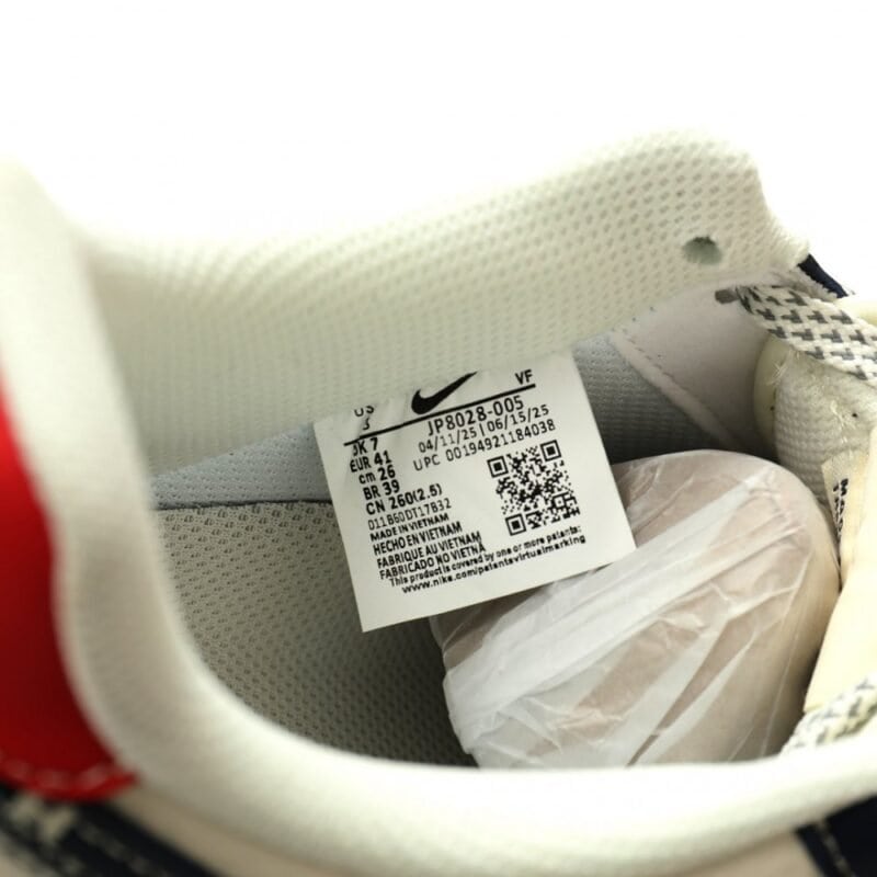【AT12994】UNDEFEATED x Nike Air Force 1 コラボ スニーカー | Undefeated x Nike