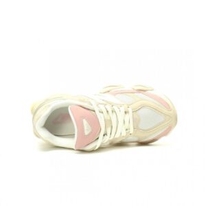【AT13015】ニューバランス 9060シリーズ スポーツシューズ クリームホワイト×パステルマカロンカラー | New Balance