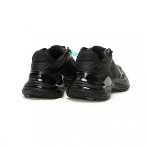 【AT13022】グッチ(Gucci) 2.0ローカットスニーカー - 黒い単色とエレガンスを融合した高品質ファッションアイテム | Gucci