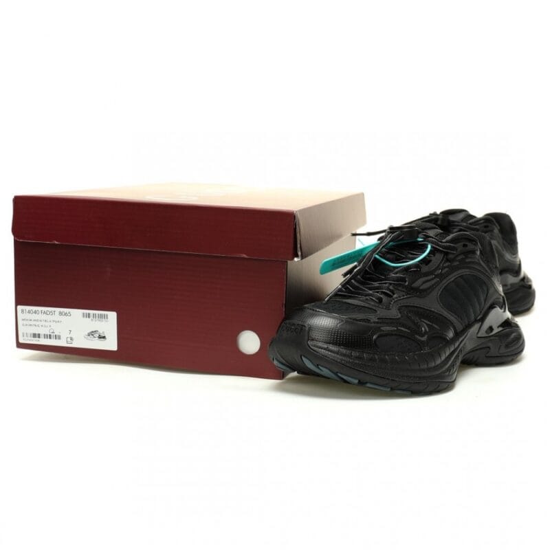 【AT13022】グッチ(Gucci) 2.0ローカットスニーカー - 黒い単色とエレガンスを融合した高品質ファッションアイテム | Gucci