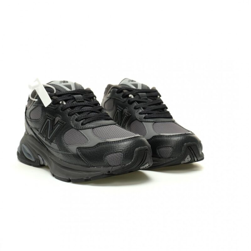 【AT13039】New Balance M2010シリーズレザーブラックダークグレースニーカー - 都会のエリートが持つ優雅なセンスを表現 | New Balance