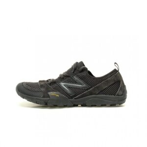 【AT13057】New Balance × Issey Miyake コラボ MT10シリーズ スポーツシューズ | New Balance
