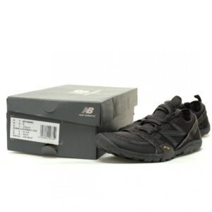 【AT13057】New Balance × Issey Miyake コラボ MT10シリーズ スポーツシューズ | New Balance