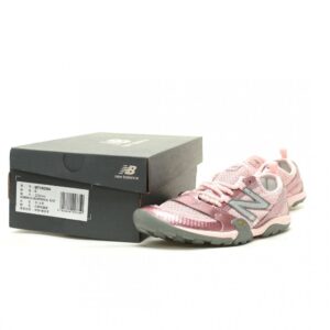 【AT13058】New Balance × Issey Miyake MT10ローズシュガーアウトドアシューズ | New Balance