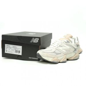 【AT13061】ニューバランス9060シリーズ レトロスニーカー｜ベージュグレーの高級感美学 | New Balance