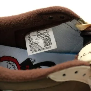 【AT13066】Nike Air Jordan 1 Low OG LABUBUコラボカスタムスニーカー | Nike x Labubu