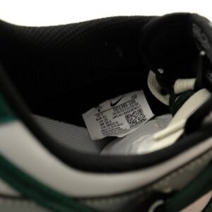【AT13068】ナイキSBダンクロー ブラックホワイトグリーン スケートボードシューズ | Nike Dunk
