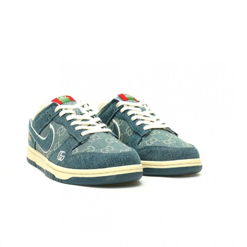 【AT13070】ナイキSB ダンク Low x グッチ コラボスニーカー - 贅沢なストリートファッション | Nike x Gucci