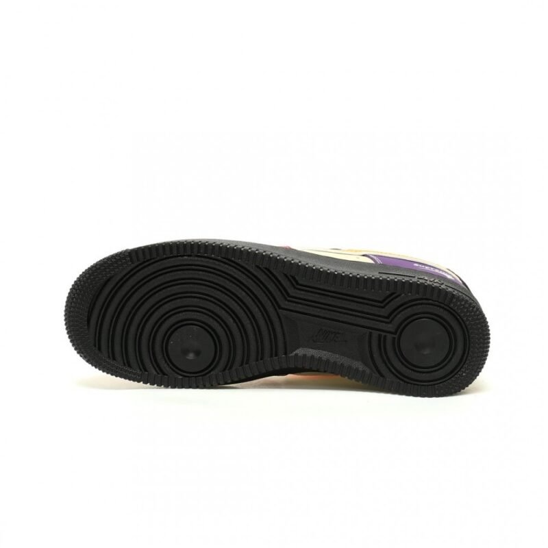 【AT13073】Supreme x Nike Air Force 1 07 Lowコラボスニーカー - スポーツ遺伝子とストリートファッションの融合 | Supreme Nike