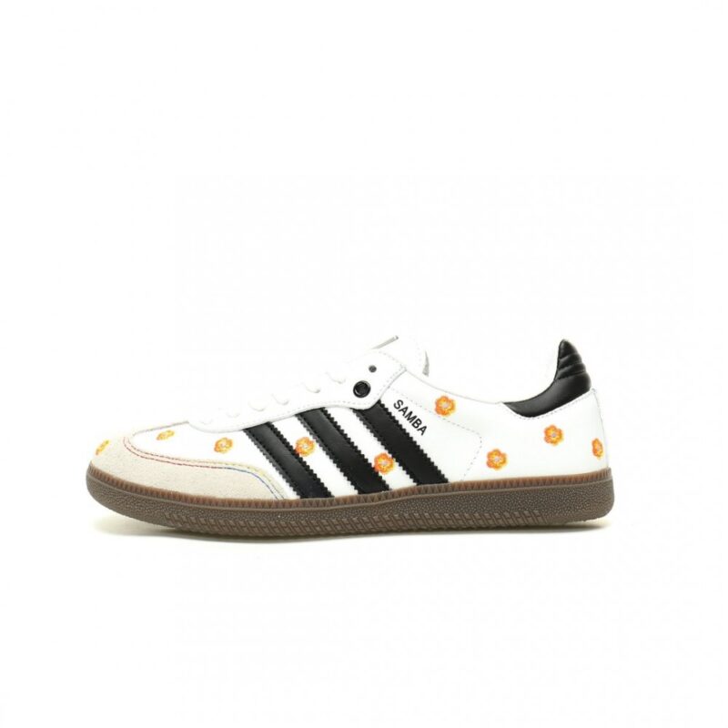 【AT13090】Adidas Originals Samba OG スニーカー、ユニークなカモミール刺繍付き | Adidas Samba