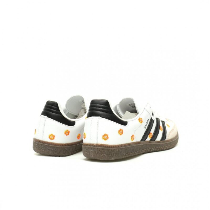 【AT13090】Adidas Originals Samba OG スニーカー、ユニークなカモミール刺繍付き | Adidas Samba
