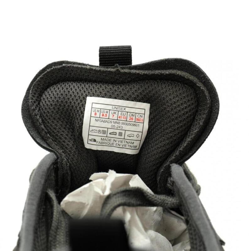 【AT13098】The North Face Clyffe Low Sneakerアウトドアシューズ - 都市のファッションとアウトドア技術の完璧な融合 | TNF