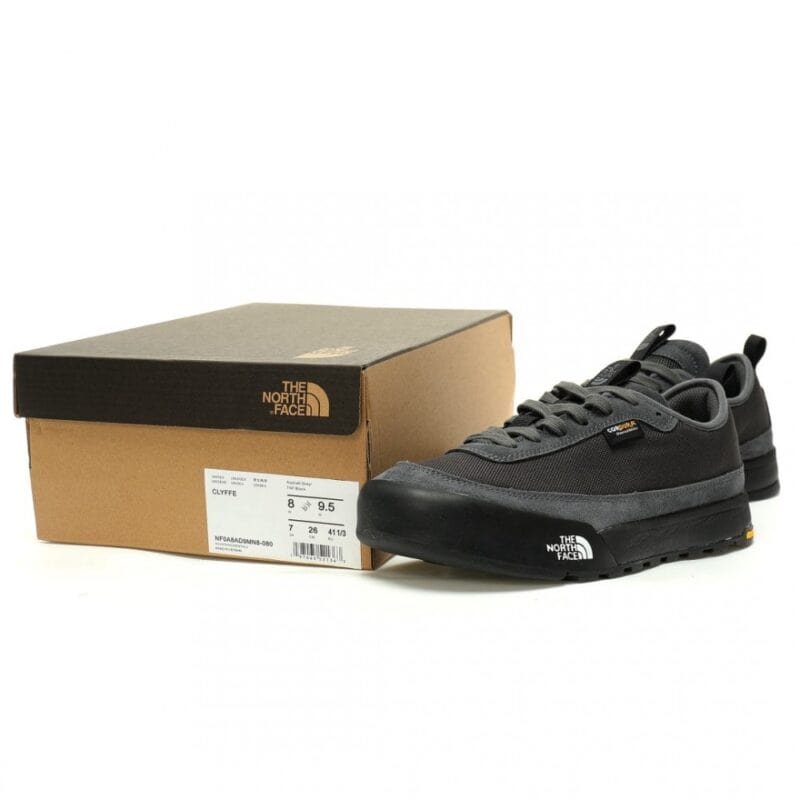 【AT13098】The North Face Clyffe Low Sneakerアウトドアシューズ - 都市のファッションとアウトドア技術の完璧な融合 | TNF