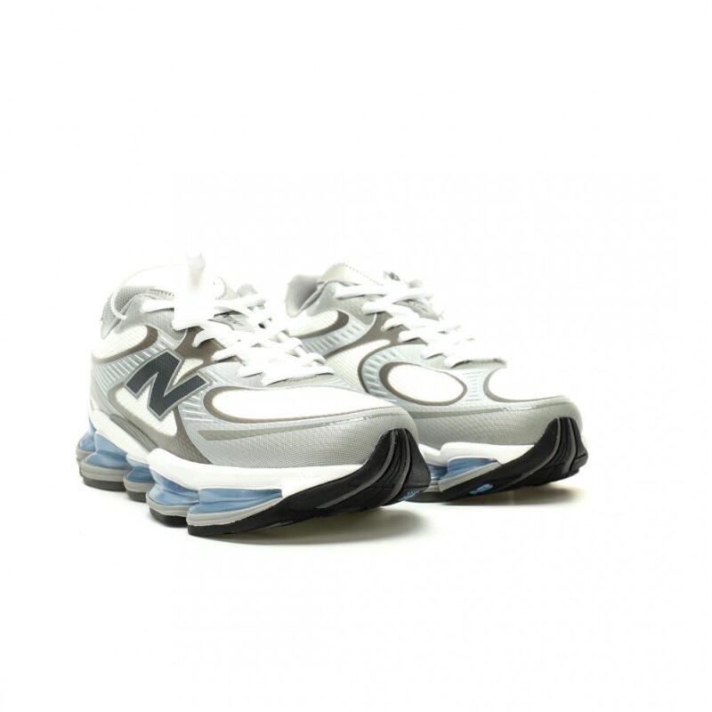 【AT13109】New Balance U2000シリーズランニングシューズ - シルバーグレーグレイシャーブルー | New Balance