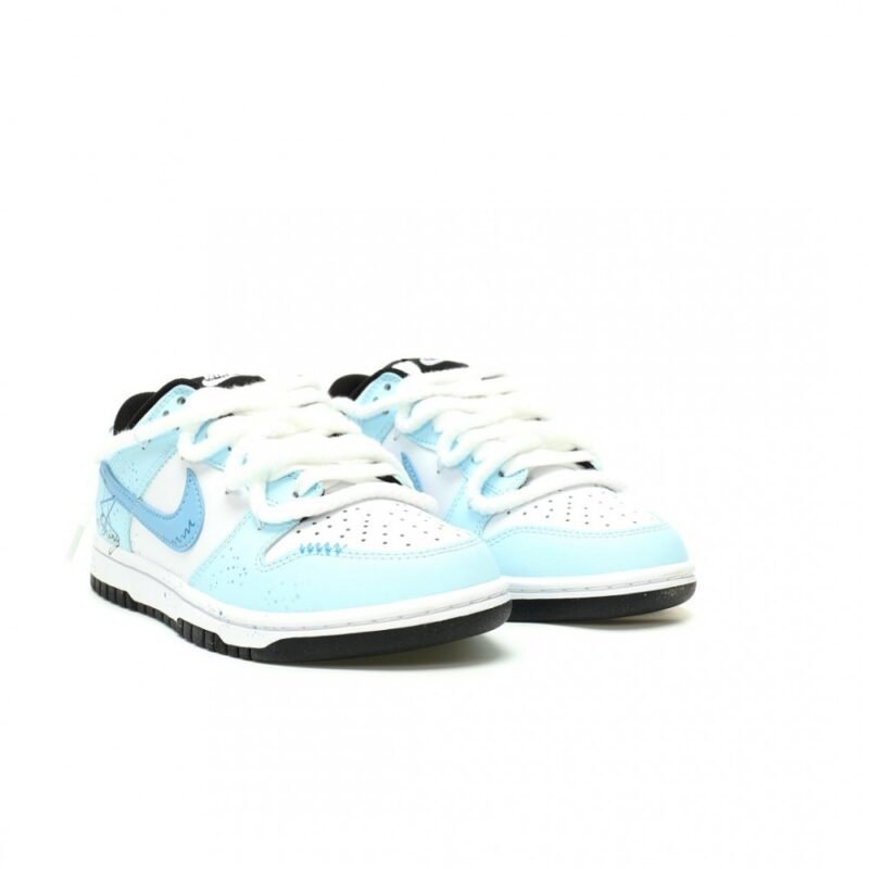 【AT13123】ナイキSBダンクロウ青白スケートボードシューズ 機能性とデザイン美の融合 | Dunk