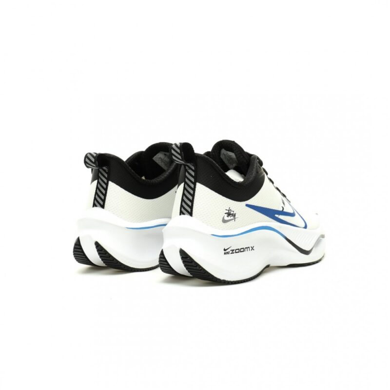 【AT13128】Stussy x Nike Air ZoomX Plus スニーカー - ストリートファッションとスポーツテクノロジーの融合 | Nike x Stussy