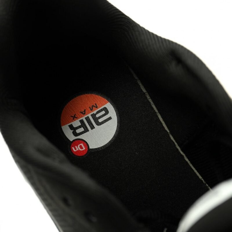 【AT13129】ナイキAir Max DNプレミアム ブラック＆ホワイトスポーツシューズ | Nike Air Max