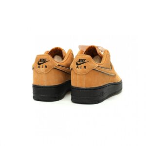 【AT13146】ナイキ エア フォース 1 '07 ロー デザートベージュカラー スエードスニーカー | AF1