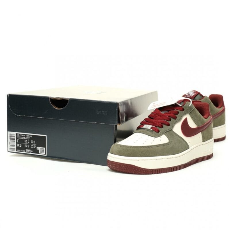 【AT13147】ナイキ Air Force 1 '07 Low スニーカー - ストリートファッションの遺伝子 | AF1