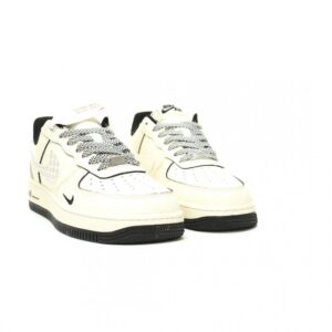 【AT13149】ナイキ x ザ・ノースフェイス Air Force 1 コラボカスタムモデル｜ストリートファッションとアウトドアの融合【Nike x The North Face】 | Nike x The North Face