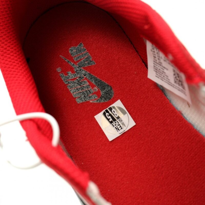 【AT13152】トラビス・スコット×ナイキ エアジョーダン1ロー スニーカー | Nike x Travis Scott