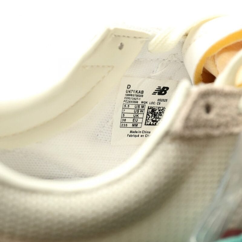 【AT13187】New Balance U471シリーズのクラシックなランニングシューズ | New Balance