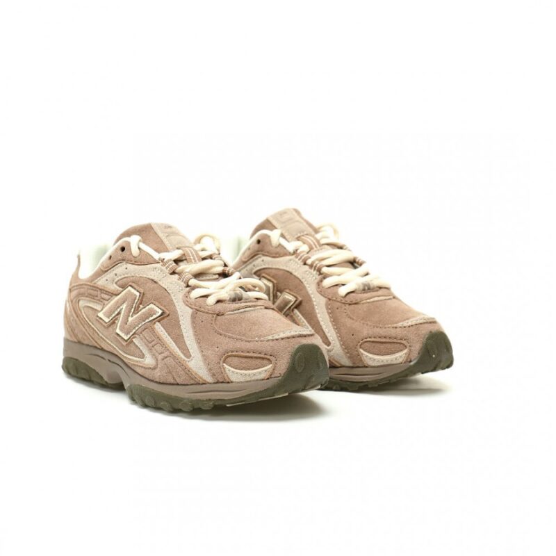 【AT13190】ニューバランス New Balance 204Lシリーズ スポーツシューズ | New Balance