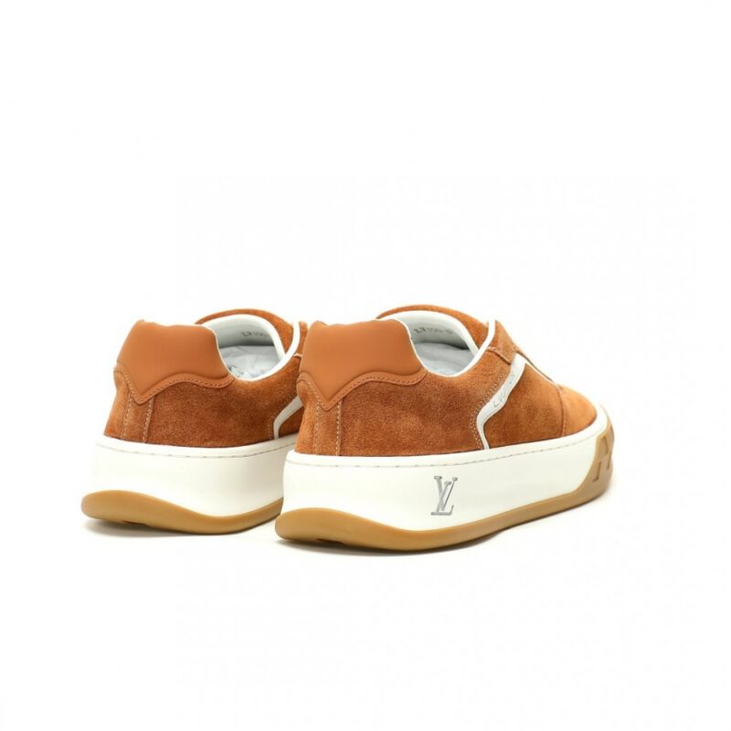 【AT13206】LOUIS VUITTON Tiltedシリーズスポーツシューズ - モダンなデザインと快適な履き心地 | LV