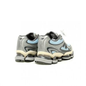 【AT13214】ニューバランスU2000シリーズ - 高品質デザインと革新技術 | New Balance