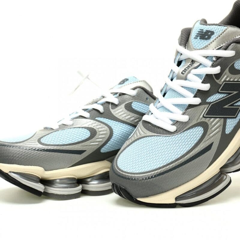 【AT13214】ニューバランスU2000シリーズ - 高品質デザインと革新技術 | New Balance