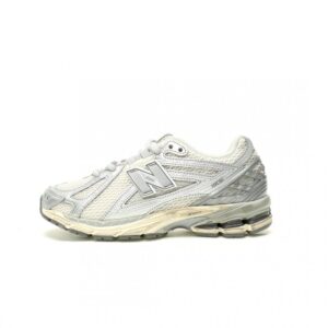 【AT13215】ニューバランスNew Balance 1906R Protection Packレトロレザーランニングシューズ | New Balance