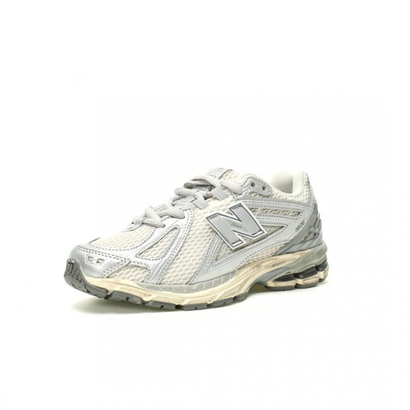 【AT13215】ニューバランスNew Balance 1906R Protection Packレトロレザーランニングシューズ | New Balance