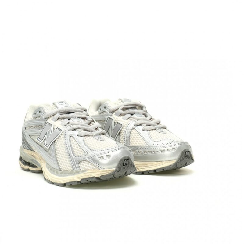【AT13215】ニューバランスNew Balance 1906R Protection Packレトロレザーランニングシューズ | New Balance