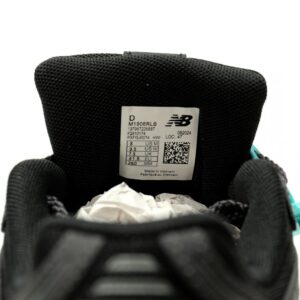 【AT13217】New Balance x AURALEE コラボ 1906Rシリーズ 'Black Phantom' スニーカー | New Balance