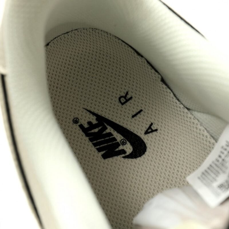 【AT13234】ナイキ エアフォース 1 07 ロー ロースニーカー クリームカラー 高品質レザー素材 エアクッション技術搭載 | Nike Air Force 1