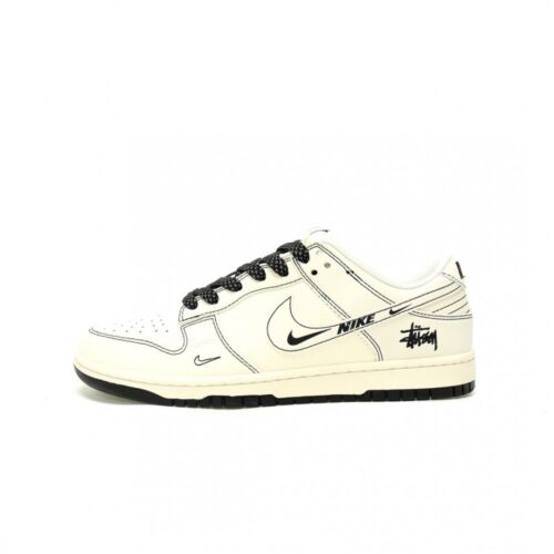 【AT13236】Nike x Stussy SB Dunk Lowコラボ - ストリートファッションのトップチョイス | Nike x Stussy