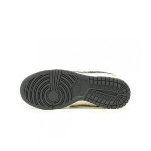 【AT13239】ルイ・ヴィトン x ナイキ SB ダンクロー スニーカー - リザード型押し牛革&デニム素材、高級感とストリートカルチャー融合 🔥 | LV x Nike